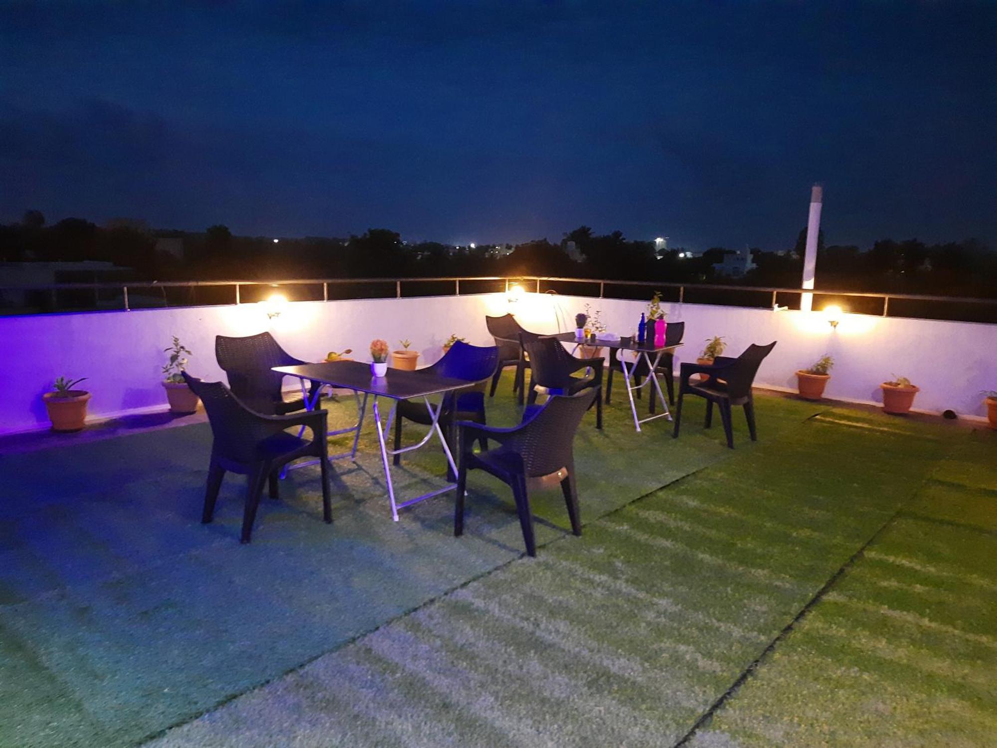 Meadows Phase 1,Ozone Urbana Hotel Devanahalli Buitenkant foto